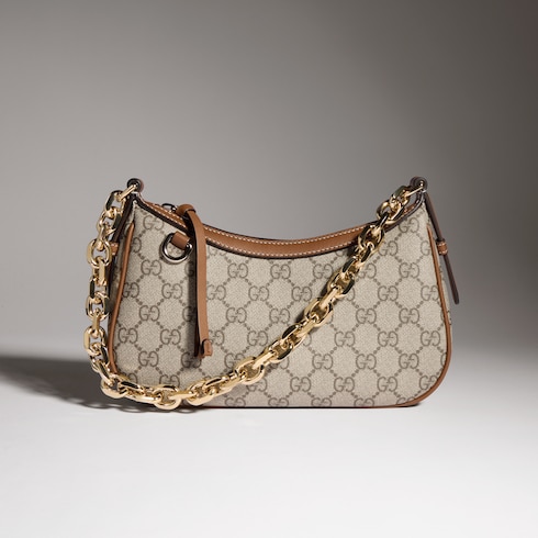 Bolso de hombro GG Emblem tamaño pequeño
