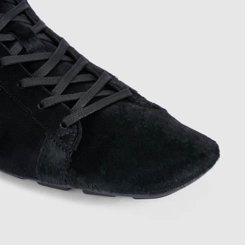 Men's sneaker with driver sole