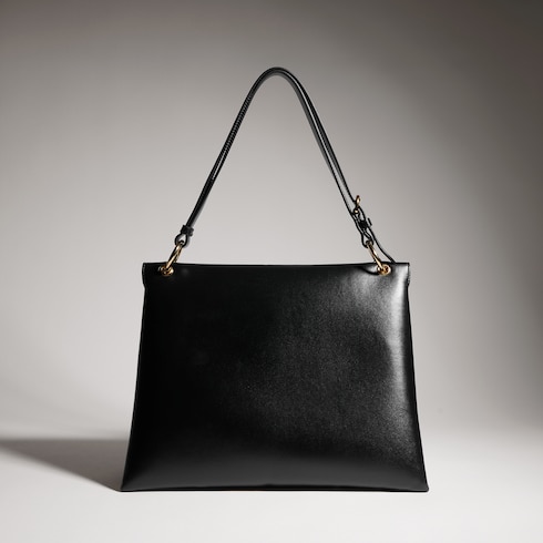 Medium top handle bag with lock