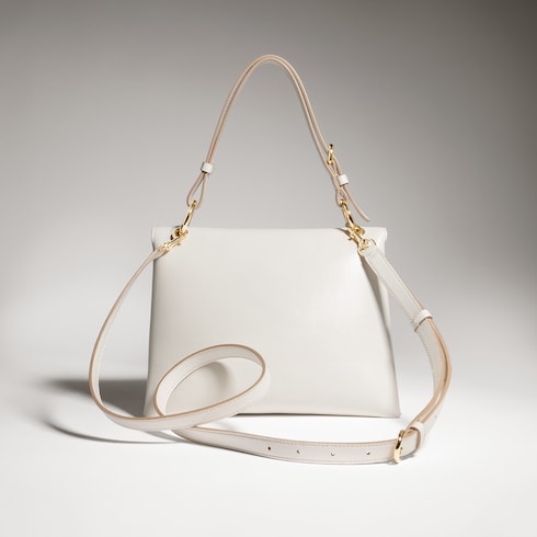 Kleine Henkeltasche mit Schloss