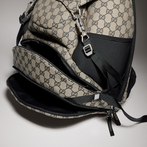 Klapprucksack mit Kolbenverschluss