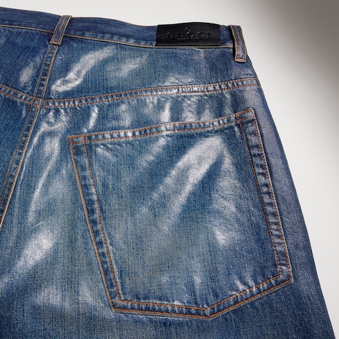 Pantalon en denim de coton enduit
