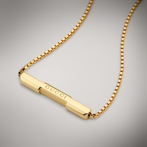 Gucci Link to Love 18k necklace