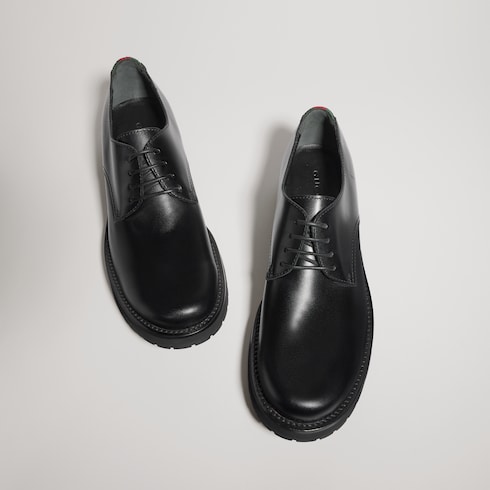 Men's lace-up shoe with Web