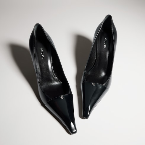 Women's pump with Interlocking G details