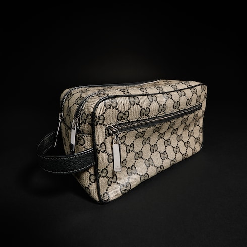 Gucci Essence Classic small toiletry case