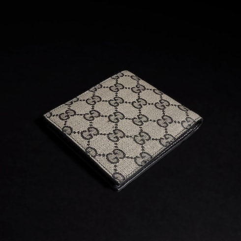 Cartera bi-fold con ranuras para tarjetas Web