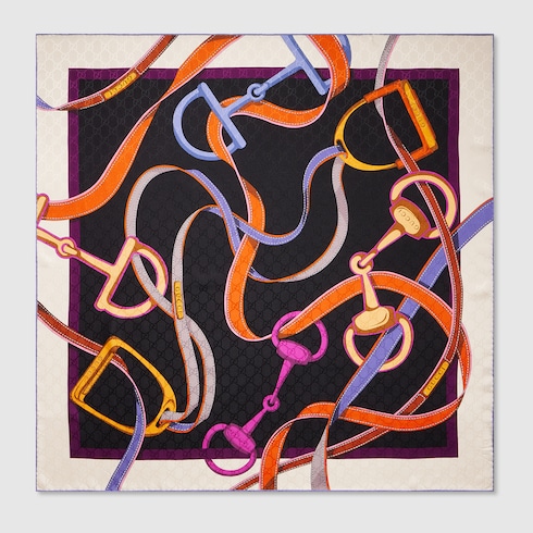 GUCCI GGジャガードクッション ブラック Printed GG silk jacquard carré in multicolor | GUCCI® US