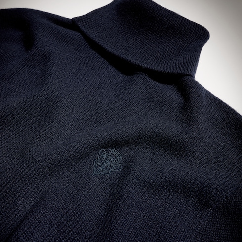 Nahtloser Kaschmirstrickpullover