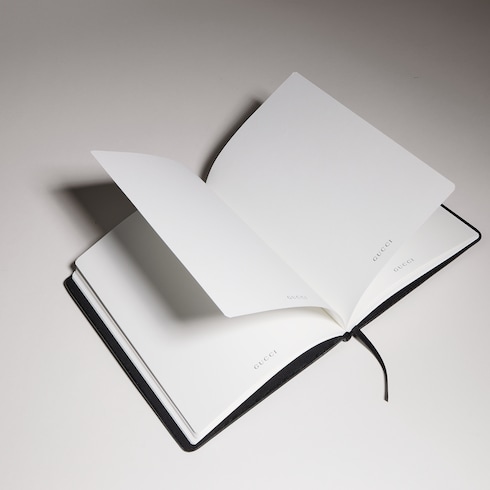 Grand carnet avec Web