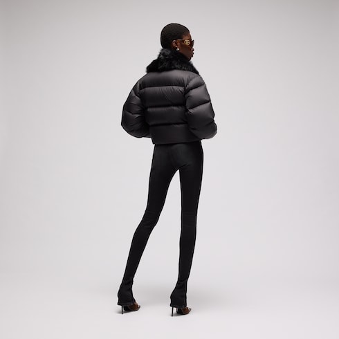 Wattierte Polyesterjacke mit Shearling