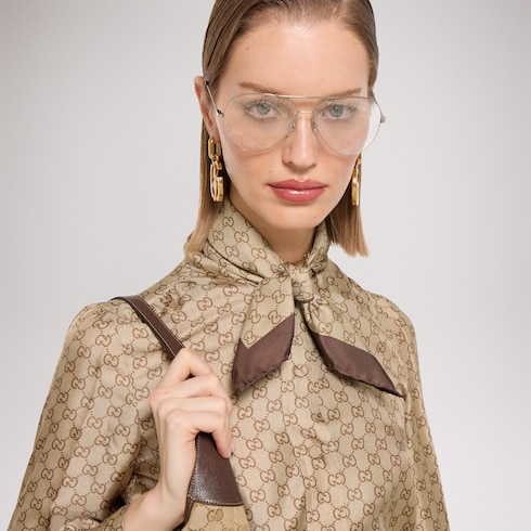 Carré en twill de soie imprimé