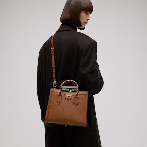 Bolso tote Gucci Diana tamaño mediano