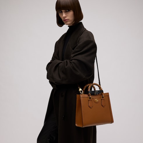 Bolso tote Gucci Diana tamaño mediano