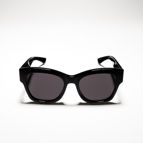 Butterfly frame sunglasses