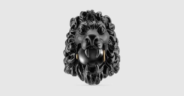 gucci black lion ring