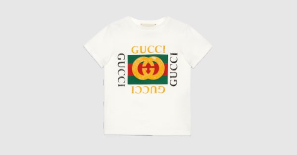 GUCCI　タグ付き　ロゴ　Tシャツ　ライン　トレーナー　可愛い　お出かけに org.jpg