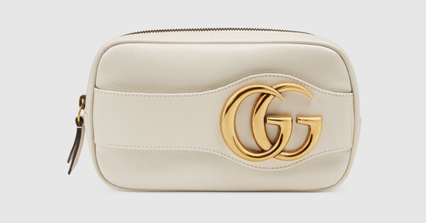 gucci pouch