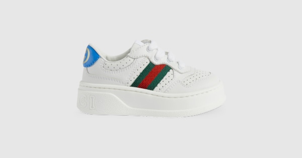 702914_UPG10_9060_001_100_0000