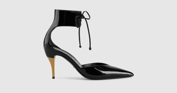 Gucci Women's mid-heel patent pump. 6 Gucci Women's mid-heel patent pump. 6