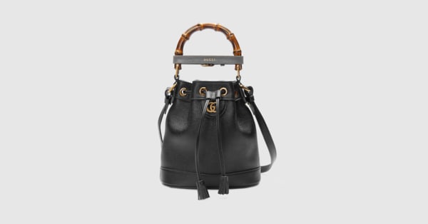 Gucci Diana mini bucket bag. 1