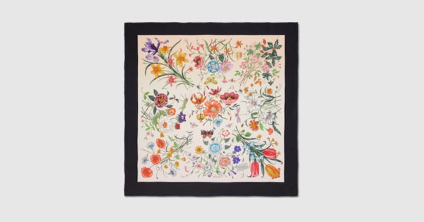 Gucci フローラ　シルクスカーフ フローラ プリント シルク スカーフ ・ネイビー＆ピンク シルク