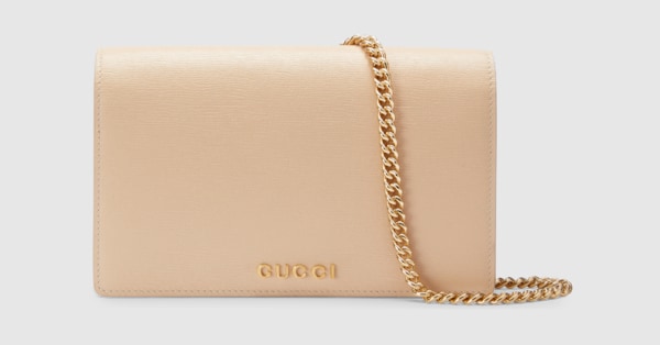 Gucci interlocking discount wallet on chain