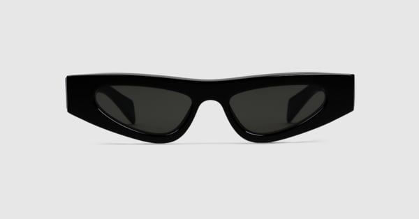 Cat-eye frame sunglasses in black | GUCCI® US