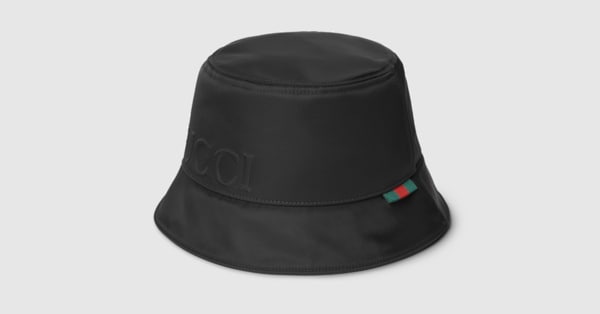 グッチ　GUCCI グッチ GUCCI GUCCI グッチ 3つ折り財布 681700 KGD0T 9742