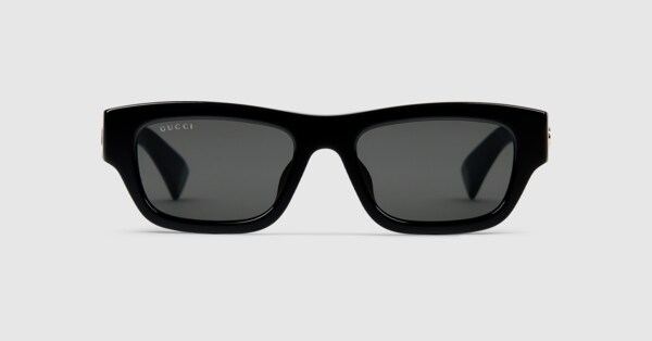 Low nose bridge fit rectangular sunglasses in black | GUCCI® SG