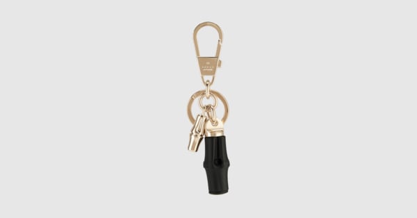 GUCCI アンカーのディテールとダブルGのキーチェーン アンカー＆ダブルG キーチェーンライトゴールドトーン メタル