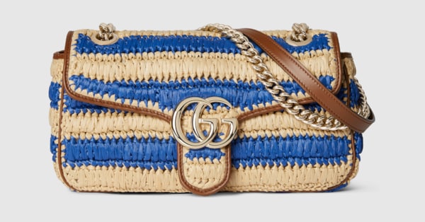 GG Marmont woven medium shoulder bag in blue and natural
