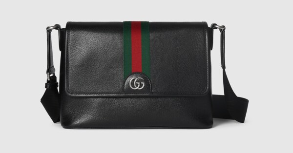 834467_AAE1B_1043_001_090_0000