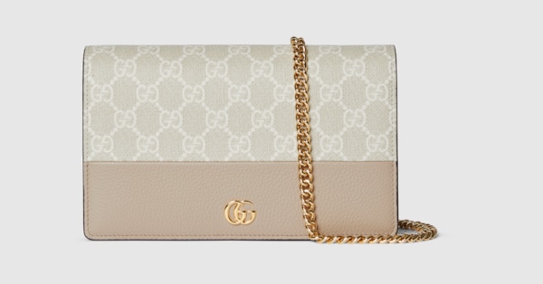 GG Marmont wallet on chain in beige and white GG Supreme  display picture 1