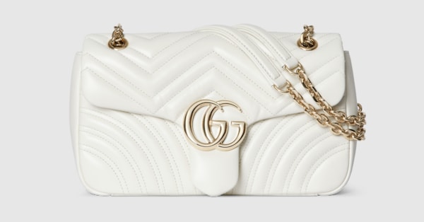⭐︎値下げしました⭐︎GUCCI ボディバッグ　ウエストバッグ　ホワイト　白　ロゴ GUCCI ボディバッグ ホワイト - メルカリ