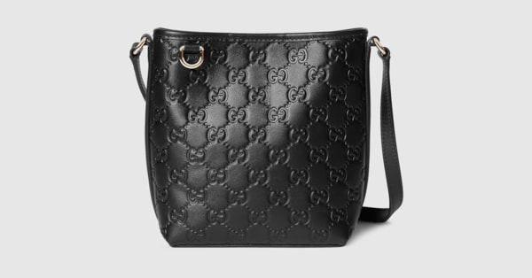 GG Emblem nano bucket bag