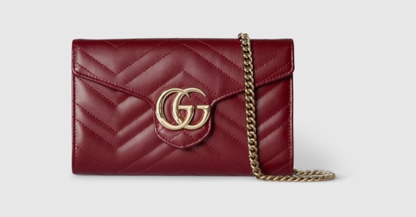GGマーモント〕チェーンウォレット ・グッチ ロッソ アンコーラ（深い