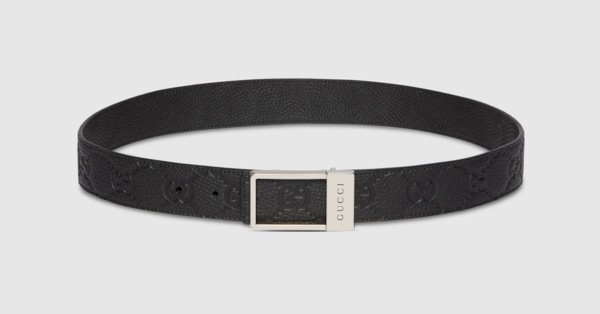 GUCCI 黒いレザーベルト シルバーのバックル付き Sold Out－【GUCCI グッチ】シグネチャーレザーベルト（黒