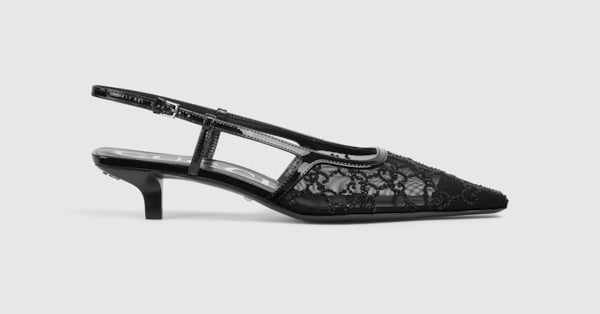 靴 Gucci GG Crystal Slingback Pumps Women's GG crystal slingback pump in Rosso Ancora mesh