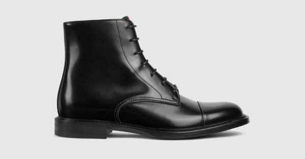 履き心地◎【GUCCI】サイドゴアブーツ *ウェブストライプ付き サイドゴア GUCCI(グッチ) ブーツ(メンズ) - 海外通販のBUYMA