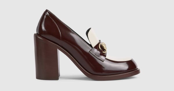 Women's heeled loafer with Horsebit in white and bordeaux