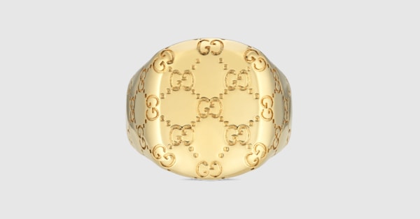 GG motif signet ring in gold-toned brass | GUCCI® US