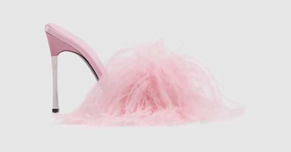 Women's Bombshell slide sandal in light pink feather | GUCCI® US
