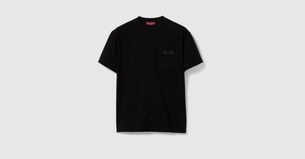 GUCCI グッチ Tシャツ Cotton piquet T-shirt with embroidery in black | GUCCI® INT