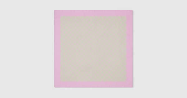 GUCCI シルクバンダナ GGパターン GG silk twill bandana in acquamarine and pink | GUCCI® US