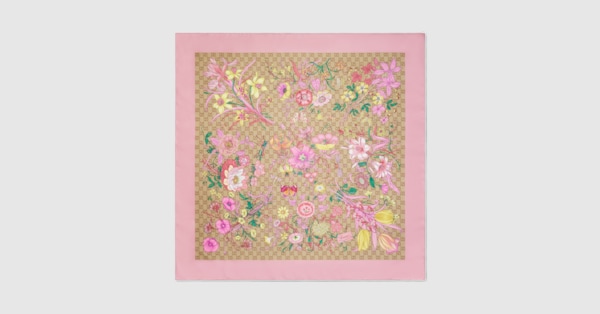 Printed GG silk twill carré in multicolor | GUCCI® US