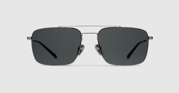 Specialized-fit navigator sunglasses in ruthenium-toned | GUCCI® US