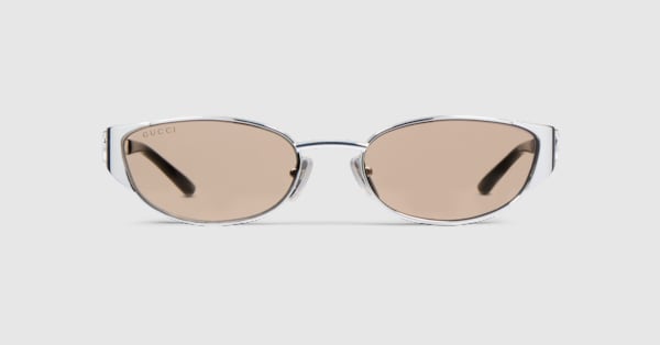 Oval-frame sunglasses in silver-toned | GUCCI® CA