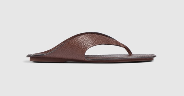 Men's thong sandal with Interlocking G in dark brown leather