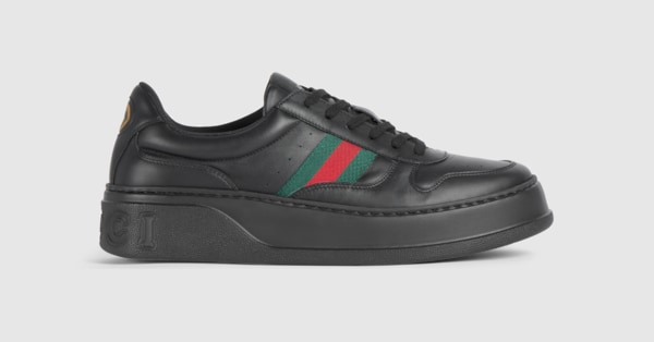 Men's chunky trainers in black leather | GUCCI® SI